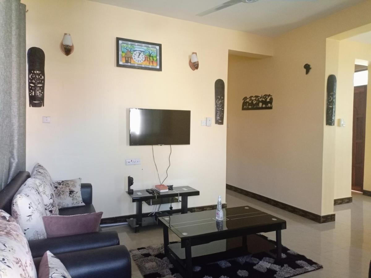 Chibuba Airport Accommodation Dar es Salaam Ngoại thất bức ảnh