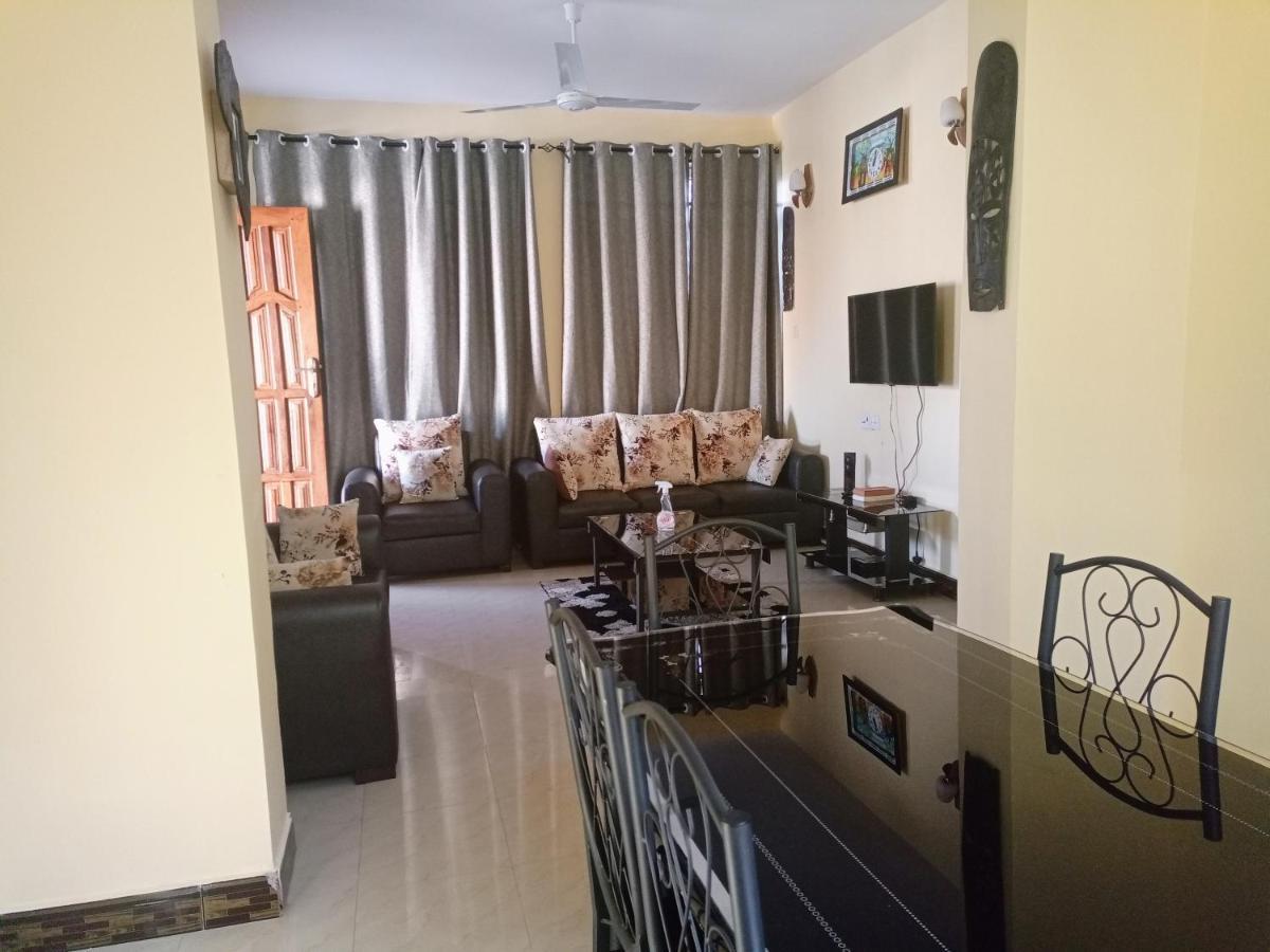 Chibuba Airport Accommodation Dar es Salaam Ngoại thất bức ảnh