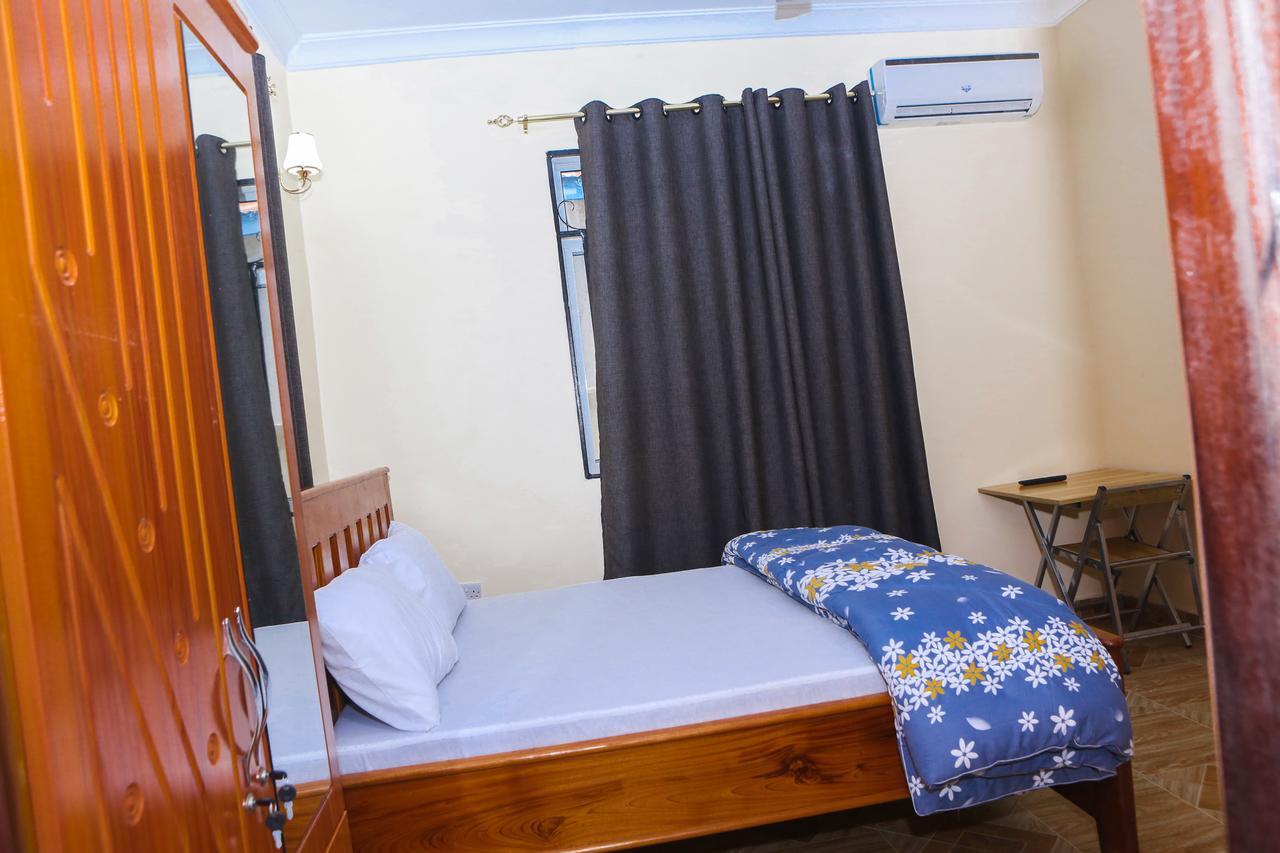 Chibuba Airport Accommodation Dar es Salaam Ngoại thất bức ảnh